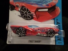 HW HOT WHEELS 2014 HW CITY #14/250 STREET SHAKER HOTWHEELS RED RACE TRACK READY