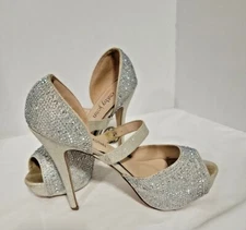 CATHY JEAN Silver Rhinestone Platform Stiletto Open Toe High Heel Shoes Size 8.5