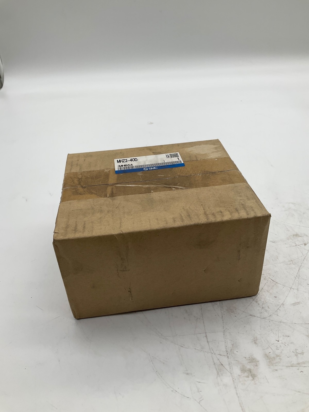 SMC MHZ2-40D Parallel Air Gripper 40mm Bore NEW