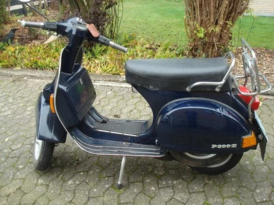Vespa P 200 E  mit Außenverschluss , Baujahr 1981 - Bild 1 von 4
