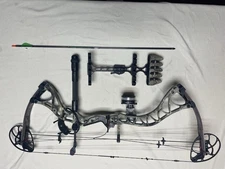 Bowtech Destroyer 350 Right-Handed Compound Bow 60lb Draw Weight. New
