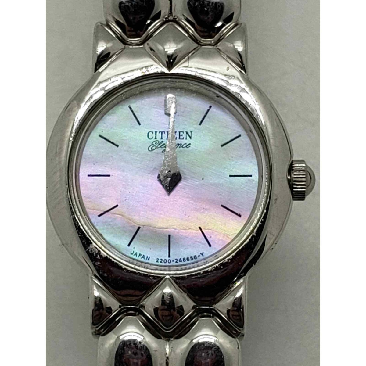 CITIZEN Eco-Drive時計 Citizen women's watch. 2200-241991 YO 0100205. Small band