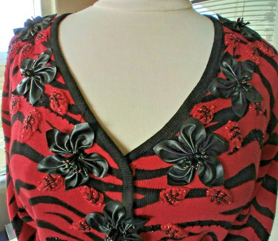 SUÉTER Vintage Cuero Flores Bling Animal Art XL RARO CÁRDIGAN BEREK MUJER  Foto 3 de 4