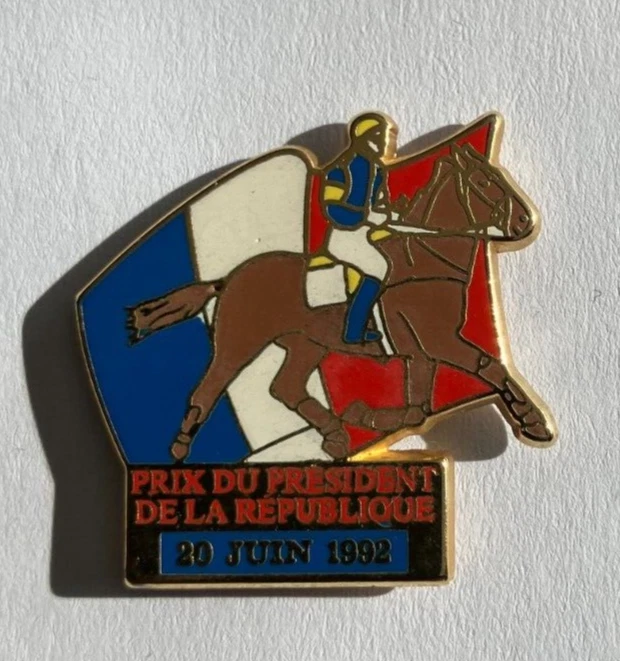 LOT DE PIN'S BD , Astérix , Obélix , Les Romains . . . -8- EUR 3,50