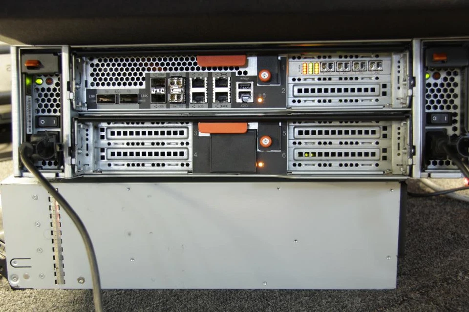 NETAPP Service Processor 111-00693 for FAS3240+FO w/ 4x2gb ram.Tested.SKU134279 - Image 2 of 4