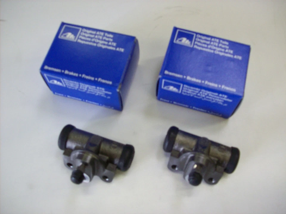 Mercedes W110 W111 + Coupe Satz Radbremszylinder hinten 63-68 - Bild 1 von 1