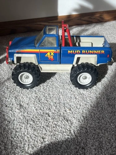 Vintage 1983 TONKA 4x4 Mud Runner Blue Monster Truck 43 Years Old.  Nice Cond.
