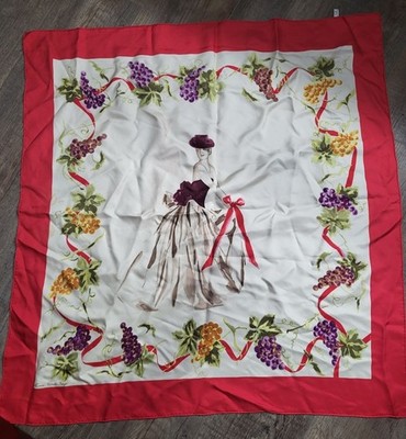 VTG MUMM CORDON ROUGE Champagne Collectible French Silk Scarf Red Grapes Woman