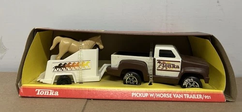 Tonka Pickup W/Horse Van Trailer 921 Vintage Pressed Steel