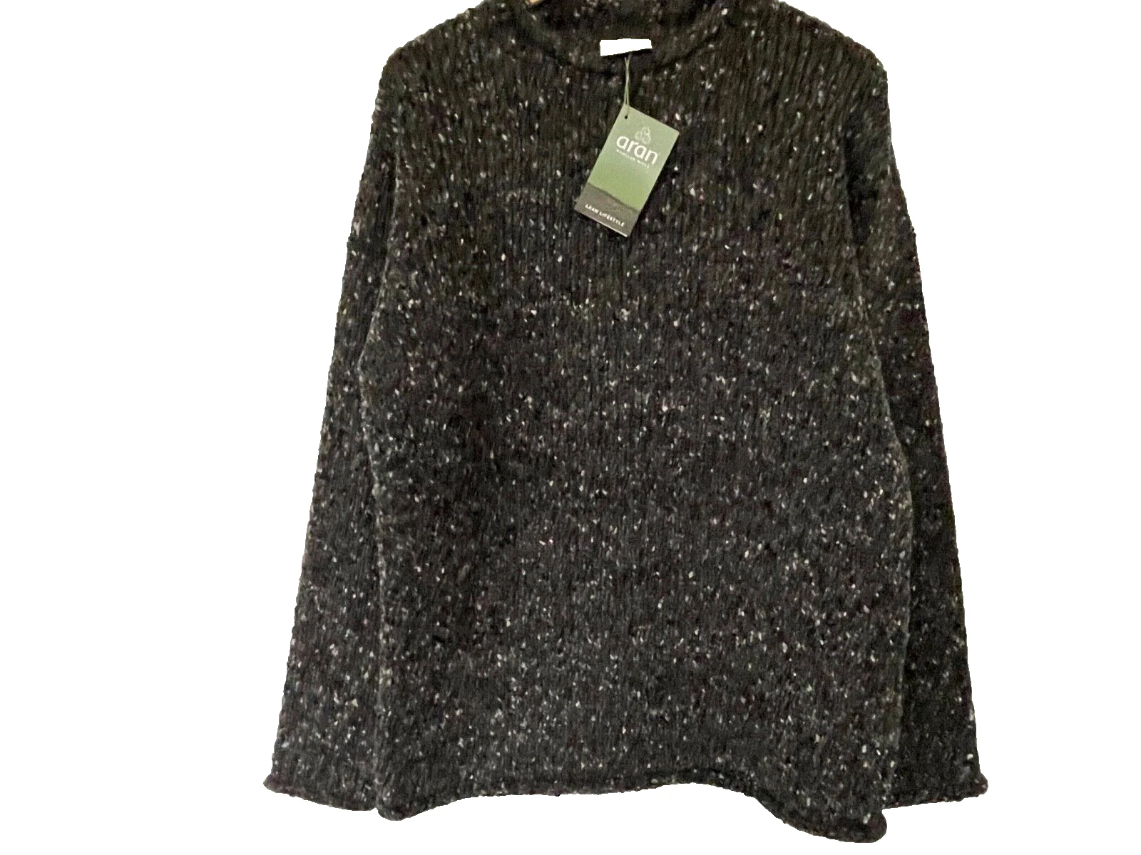 GENTS CHUNKY DONEGAL WOOL SWEATER MADE IN IRELAND
Opens in a new window or tab