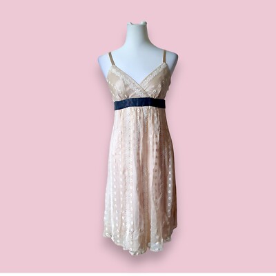 Romantisches cremefarbenes Seidenkleid Stickerei Party Anlass Abend, Oasis, G 40