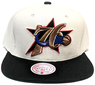 Philadelphia 76ers Mitchell & Ness HWC Natural Classics Snapback