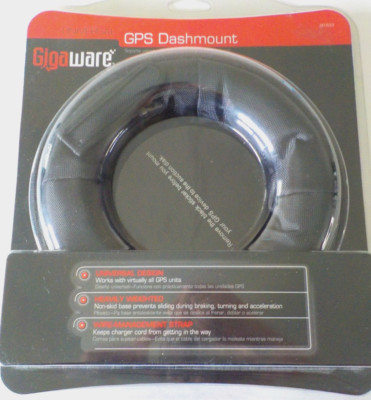 Universal Gigaware GPS Dash mount New In Sealed Package #20533
