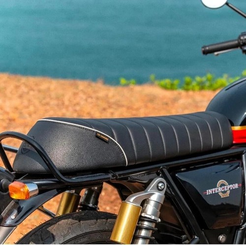 BLACK PREMIUM TOURING DUAL SEAT FIT FOR ROYAL ENFIELD INTERCEPTOR 650 (1990482) - Foto 4 di 5