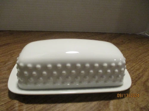 Bia Cordon Bleu White Glass Hobnail Covered Butter Dish With Lid, Brand New