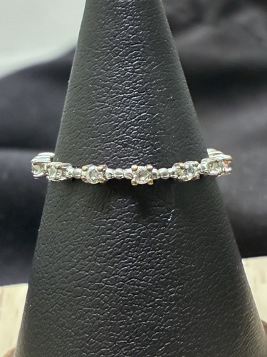 925 Sterling Silver Round Clear Crystal Wedding/Anniversary Band Ring Sz 7