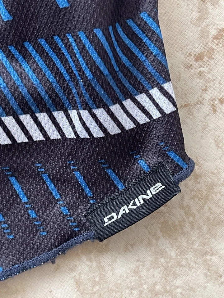 Camiseta Dakine Thrillium SS Manga Corta Roja Camisa de Carreras Mediana Bicicleta Ciclismo de Carretera Foto 3 de 4