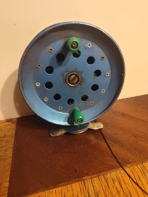 antique fly fishing reels on ebay Vintage Angler Scout 8*100 Steel Fishing Reel & Ratchet Fly Reel