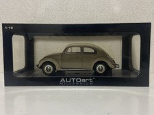 AUTOart 1/18 olkswagen Beetle 1200 Limousine Sinn 1955 Bright Beige AUTOart
