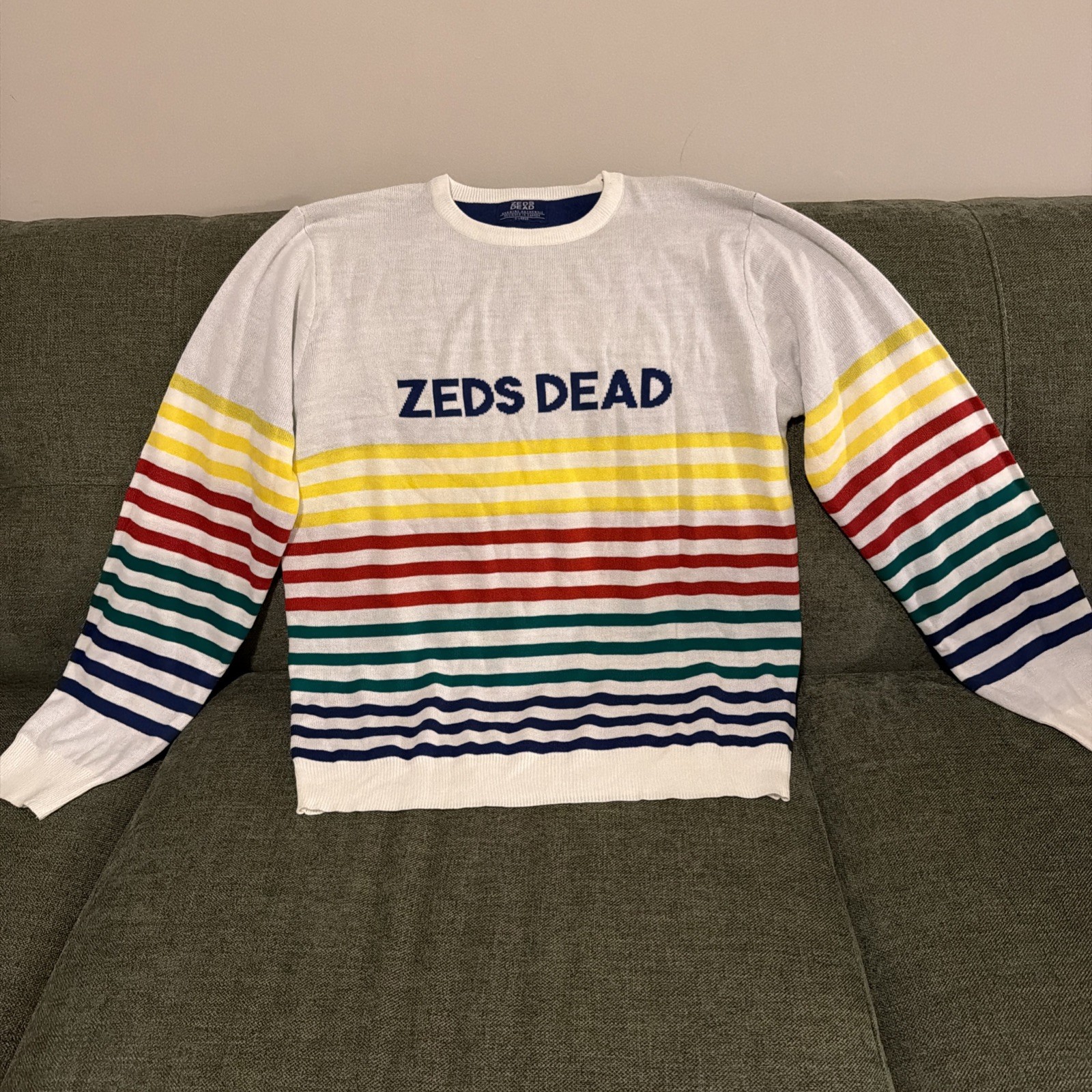 Sweater Rear Htf