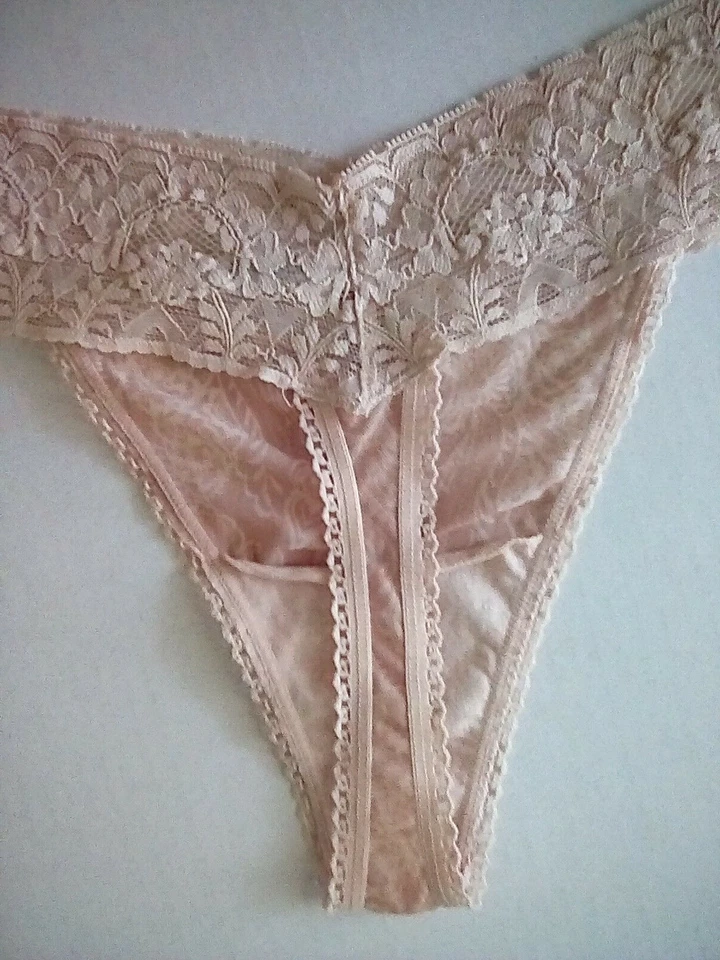 Lucky Brand Beige Stretch Lace and Paisley Tone on Tone Nylon Thong Size XL NWOT - Image 4 of 4