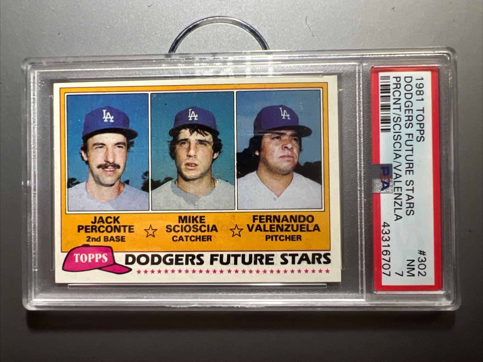 1981 Topps Dodgers Future Stars Fernando Valenzuela, Scioscia RC #302 PSA 7 NM