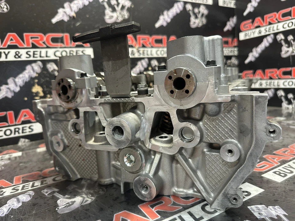 Cylinder Head From 2018-2021 Chevrolet Equinox terrain 1.5L 12668719 AWD - Image 4 of 4