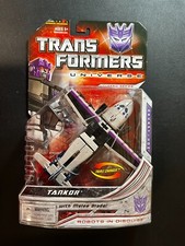 Transformers Universe Triple Changer Decepticon Tankor w Melee Blade NIP