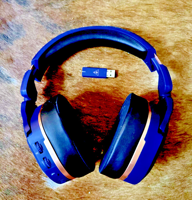 Turtle Beach Wireless Bluetooth Gaming Over The Ear Headset Blue