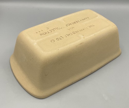 Pampered Chef Stoneware Family Heritage Classic Collection Bread Loaf Pan - Picture 7 of 8