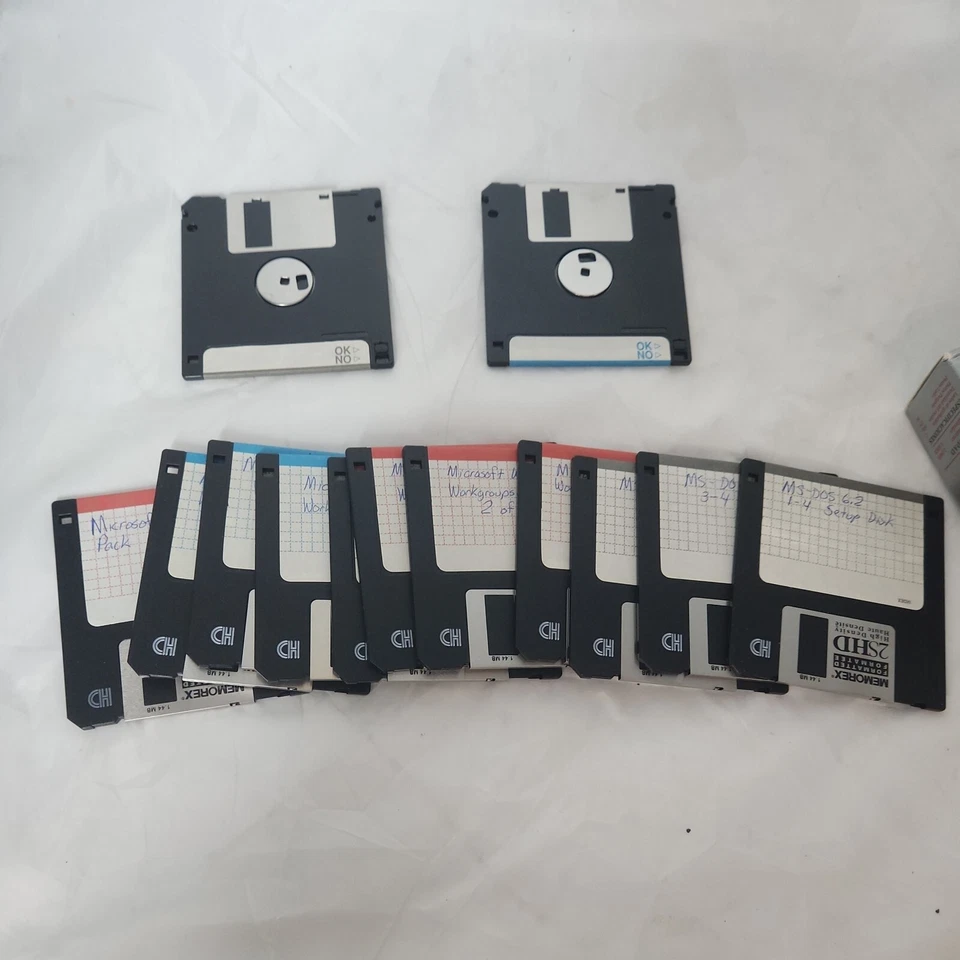 12 memorex 3.5 disk Used Untested Computer Diskettes HD black 1.4 mb IBM pc 1994 - Image 2 of 4