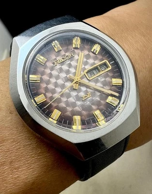 Montre automatique Ricoh DII Rainbow Hologram Dial 1970s Rare - Photo 1/4
