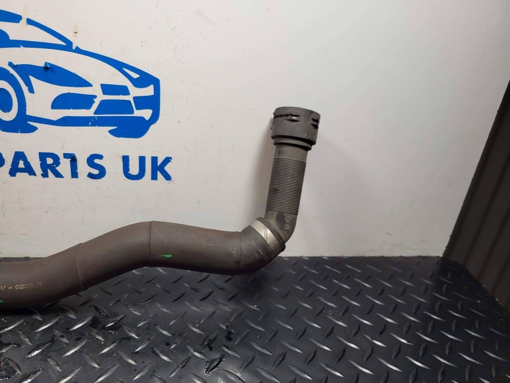 BMW 1 F20 F21 2015 Diesel engine water coolant pipe hose 8514077 LIQ354