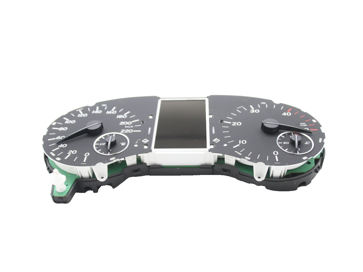 Mercedes Vito / V-Class 447 Instrument Cluster Speedometer