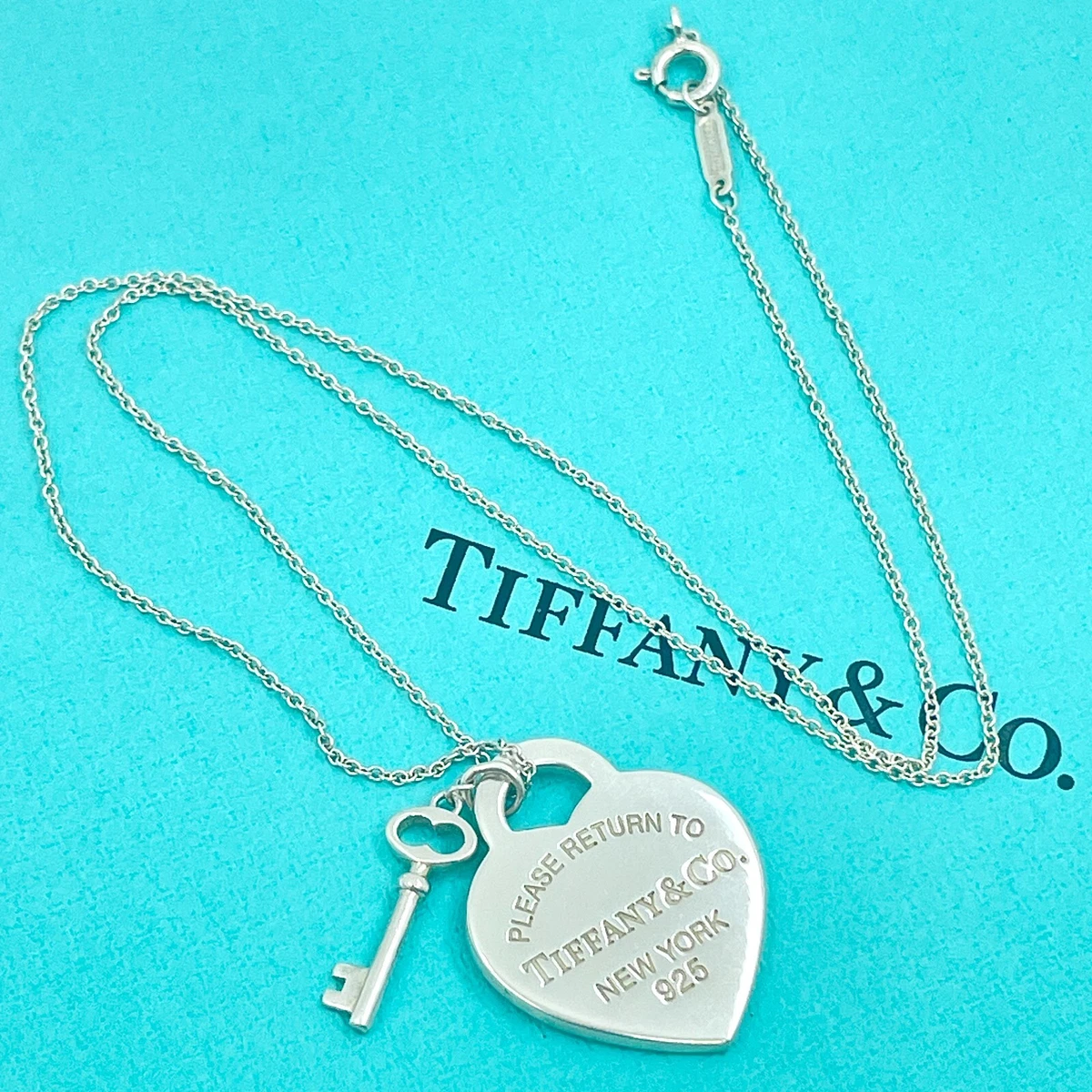 Tiffany Co.Return to Tiffany Heart Key Pendant Necklace Silver