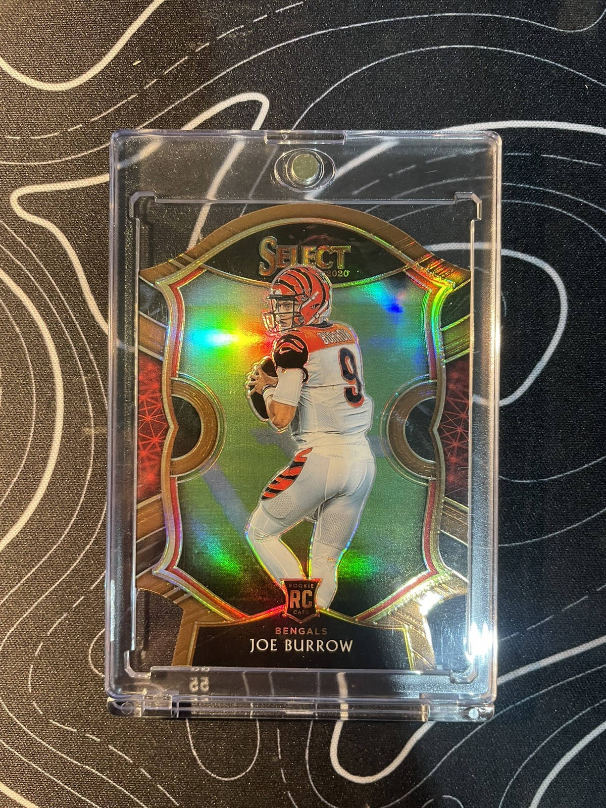 2020 Panini Select Concourse Joe Burrow #46 Copper Prizm Die-Cut /355 (RC)