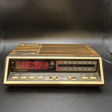 Vintage 1980s Alarm Clock Radio GE AM/FM Model 7-4616B - works perfectly 