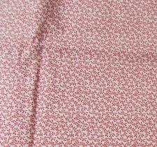 1 ½ yard Moda CALICO FABRIC Red Floral on Off-white 44”x 55” Quilt
