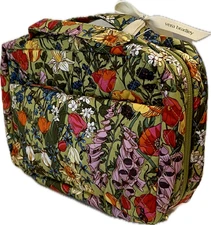 VERA BRADLEY HANGING TRAVEL ORGANIZER Women's Premium Cotton in MEADOW BOUQUET