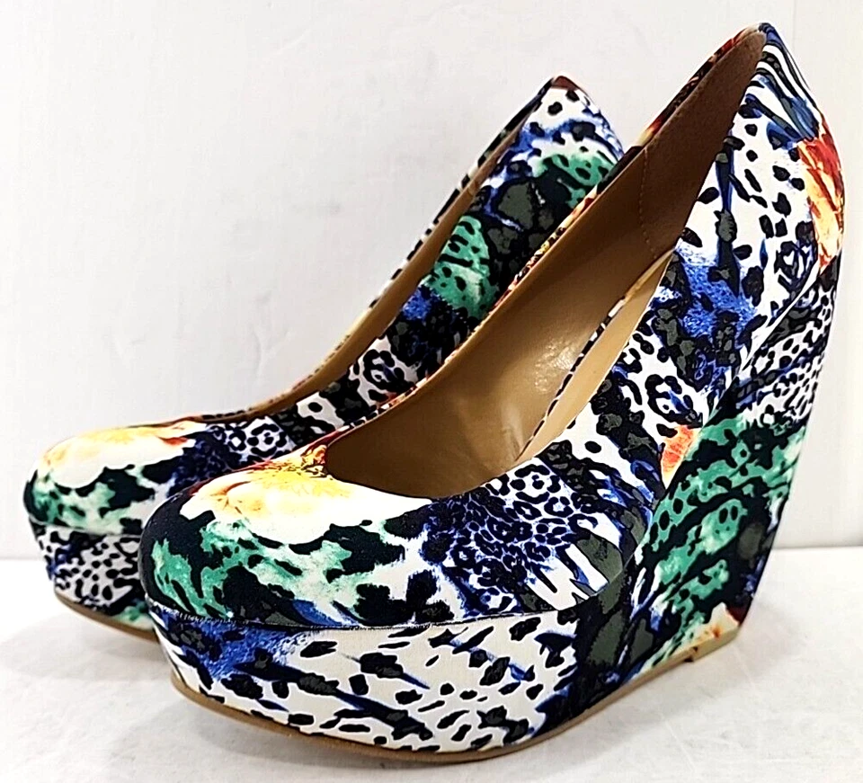 Zapatos de salón Call It Spring para mujer con plataforma talla 6 patrón floral tacón de cuña de 5" Foto 2 de 4