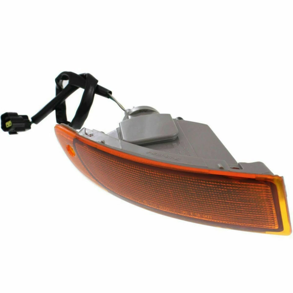 For 1997-1998 Mazda Millenia Front Signal Light Passenger Side | MA2531111 - Image 4 of 4