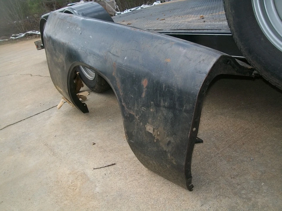 Новое из старых запасов MoPar 1973 Plymouth Fury пассажирское правое переднее крыло НОВОЕ - Изображение 2 из 4