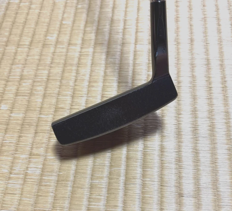 Byron Design BYRON & co 1 of 50 GSS Mallet Putter 34in L shape w/ HC 540g - Image 3 of 4