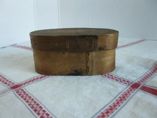 SMALL 19TH CENTURY AMERICAN?Oval Laced PANTRY SPICE BOX Hex Signs 5 7/8" x 3