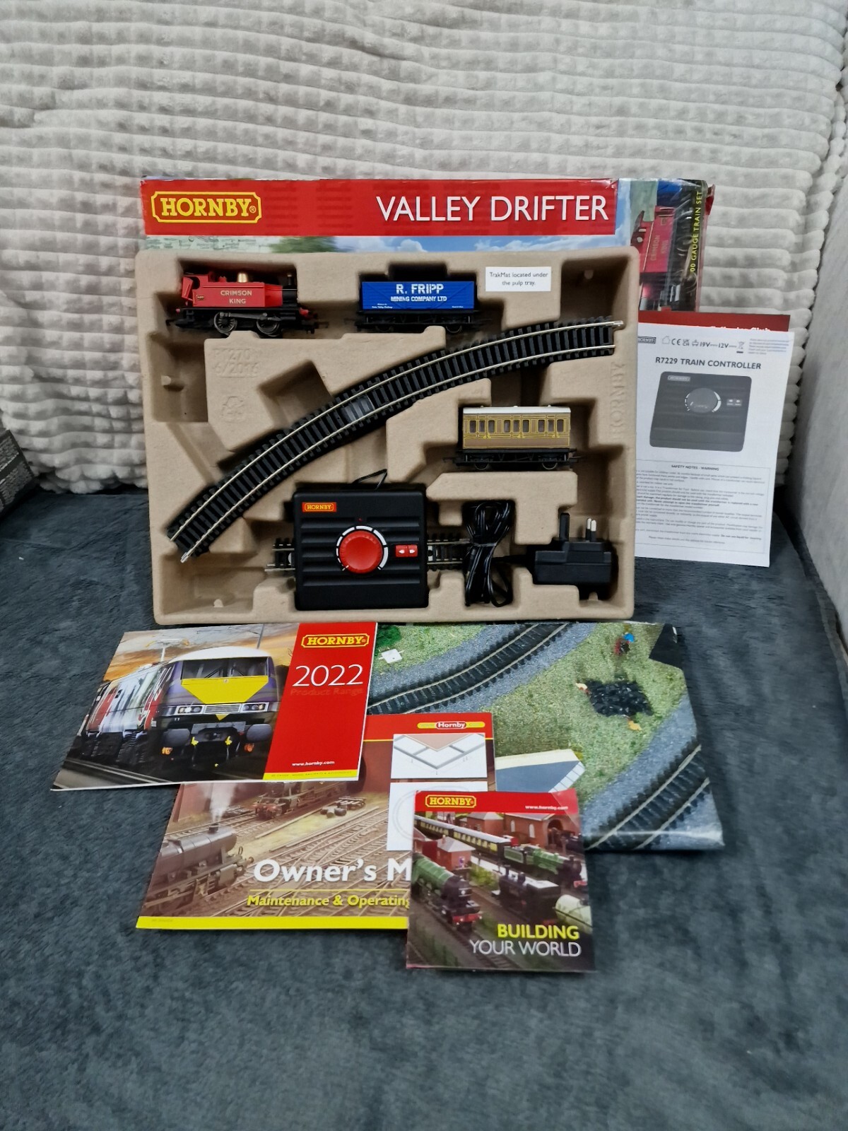 HORNBY R1270 Valley Drifter Train Set 5055286687068 eBay