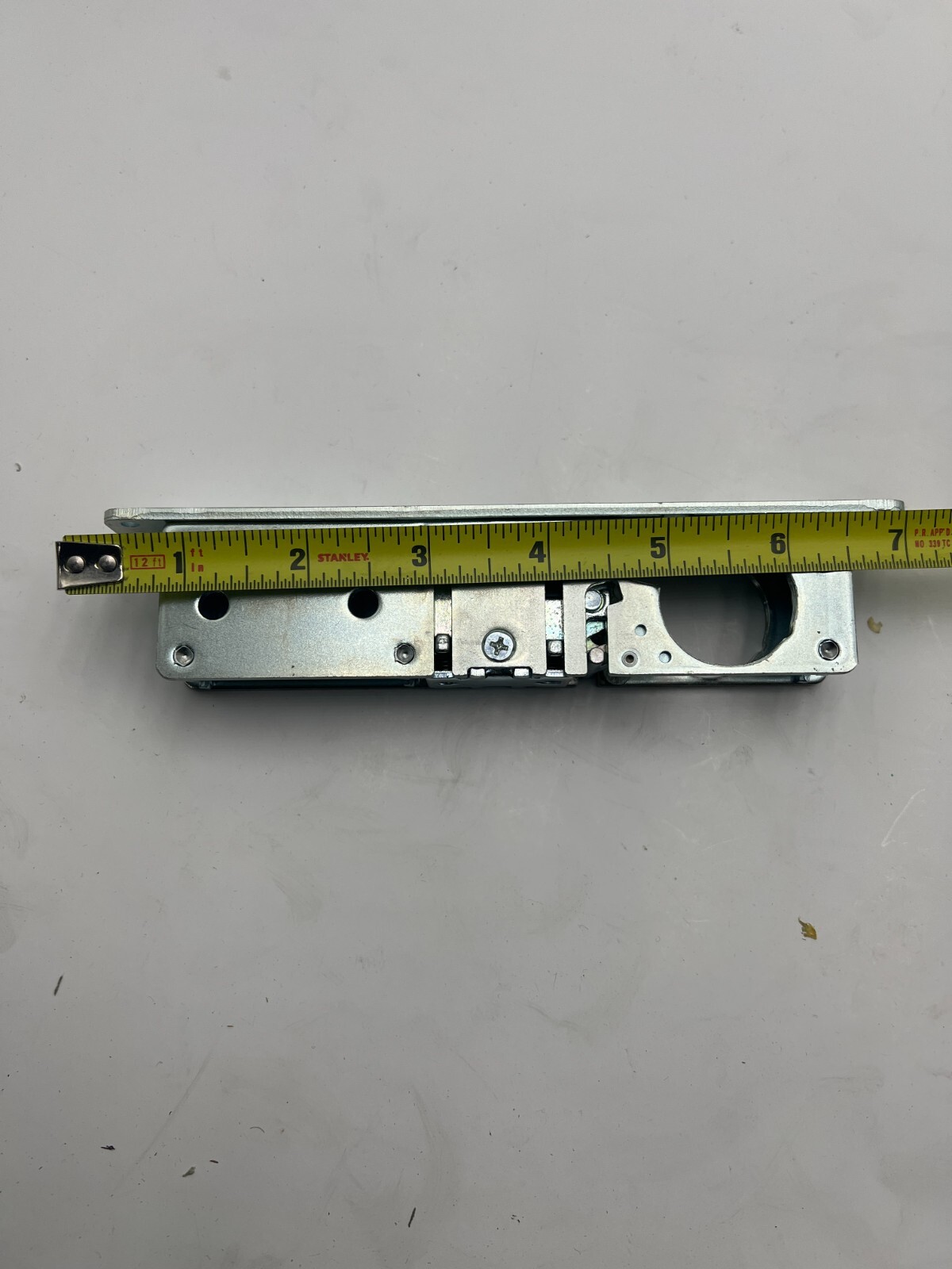 Assa Abloy Adams Rite 4513-26 Standard Duty Deadlatch Body Only, Zinc Plated