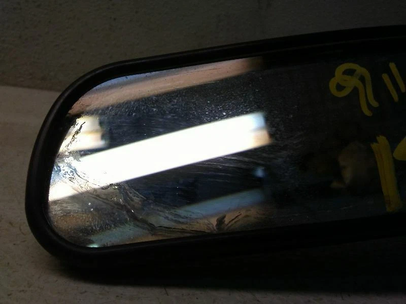 Espejo retrovisor interior para Mercury Capri 1991 Foto 3 de 4