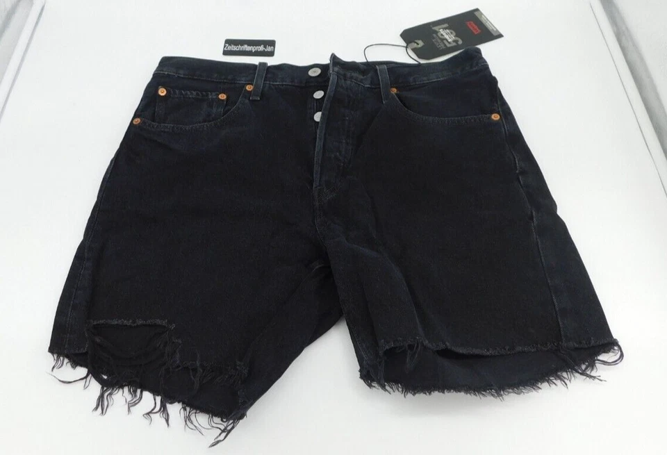 Levis Damen Short Schwarz Gr. 30 Mid Thigh