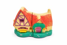 Disney Snow White Seven Dwarves Cottage Play set Like Polly Pocket Vintage I 