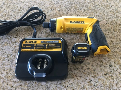 #ad DEWALT DCF680 Gyroscopic Screwdriver Battery amp; Charger Set Great Set $349.00